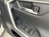 運転席から操作可能なパワーウィンドウ!