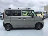 ご遠方のお客様には専門業者を介した陸送納車サービスがございます【※有料】。 お住まい・お届けご希望ご希望の地域をご連絡頂ければ輸送費用のお見積りと輸送期間の目安をご案内させていただきます。