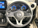 【ステアリングスイッチ】運転中、前方から目線をそらすことなく、オーディオ等の操作が可能な便利機能!安心&快適なドライブを演出してくれます♪
