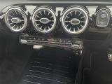 ◆LIBERALAは、輸入車選びの新たなスタイルを提案するインポート・セレクト・ブランドです。オーナー様となる方がクルマから直接感じる感性を第一にした、最良の一台との出会いをコーディネートいたします。