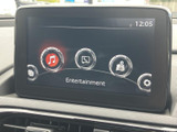画面上にはエンターテインメントやナビゲーションなどのメニューが並び、目的に応じた項目を選びやすい構成です。表示内容が見やすく、日常の操作にも活用いただけます。