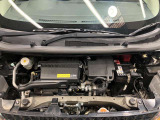 エンジンルームもクリーニング済みできれいですよ。日産の整備士がしっかりと丁寧に点検していますので安心してお乗りいただけます