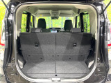 普段のお買い物や通勤、送迎等に十分な荷室スペースを確保しております。セカンドシートを倒すと、大きな荷物の積載も可能です♪