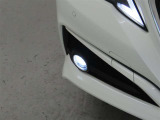 LEDフロントフォグランプを装備しております。