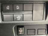 ボタン一つで運転席からスライドドアの開閉ができます★