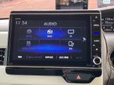オーディオの選択画面には、ラジオやDVD・CD、テレビなどの項目を表示。用途に合わせて選びやすく、音楽や放送を楽しみたい日常の移動に活用できます。