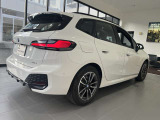 【展示場について】九州エリア最大級の展示場常時30台以上のBMWを展示しております。入庫する予定車両やNET掲載が間に合っていない車両も御座いますので是非一度お問い合わせ下さい。
