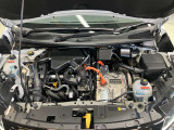 エンジンルームもクリーニング済みできれいですよ。日産の整備士がしっかりと丁寧に点検していますので安心してお乗りいただけます