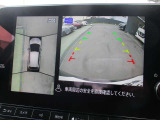 周囲の状況が分かるアラウンドビューモニター搭載。苦手な縦列駐車もこれがあれば安心ですね。