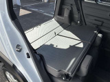 シートが倒せて荷物も楽々