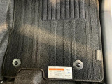 車を見るだけでも構いません。お気軽にご来店ください☆