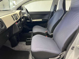 【車内ルームクリーニング済】専門スタッフにより車内はきれいにルームクリーニングを行っております。