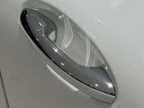 メルセデス・ベンツ[認定中古車]は、メルセデス・ベンツ日本株式会社が認定するメーカー保証制度が適用される中古車です。これは正規販売店のみで認められた保証制度です。