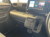 【 オートエアコン 】車内温度を感知して自動で温度調整をしてくれるのでいつでも快適な車内空間を創り上げます!