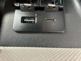 電源ソケットです。Type-A/Type-C対応です。