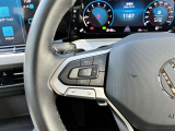 同一車線内全車速運転支援システム「Travel Assist」機能を装備。前を走行中の車両に一定の間隔で追従停止発進を自動で制御し、走行中の安全確保と疲労軽減に効果があります。