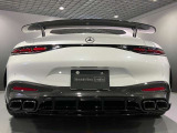 メルセデスAMG63独特なデザインのテールデザイン