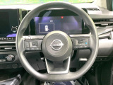【ステアリングスイッチ】運転中、前方から目線をそらすことなく、オーディオ等の操作が可能な便利機能!安心&快適なドライブを演出してくれます♪