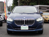 BMW在庫保有台数常時100台以上!ご来店の際はBMW本店(厚木市下荻野140-1)にご来店ください!弊社自慢の全天候型ショールーム!BMW在庫保有台数常時100台以上ございます!