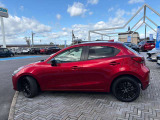 マツダの魂動デザイン原点がMAZDA2にございます。是非ご来店の上お確かめください。