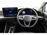 この度は数ある中から弊社認定中古車をご覧いただき誠にありがとうございます。スペースの都合上、店舗で展示していない場合がございますの事前にお問い合わせくださいませ。