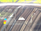 【プリクラッシュセーフティ】前方の車両等を検知し、衝突しそうな時は警報で注意を促し、ブレーキを踏む力をサポート。ブレーキを踏めなかった場合は衝突被害軽減ブレーキが作動、衝突回避をサポートします。