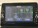 高性能で使いやすい日産純正ナビゲーションです。フルセグTVも鑑賞出来るしBluetooth機能付なのでお手持ちの携帯電話でハンドフリー通話も出来ます。
