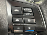 【全車速追従機能付クルーズコントロール】高速道路での長距離走行が楽に!!自動で速度を保つクルーズコントロールが、衝突軽減システムと連携し、前方の車両を感知して車間を保つように速度調節してくれます!!