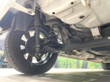 お車を安心してお乗りいただく為には、足回りの定期点検が欠かせません。サービスサポート(有償保証)では無料点検もご提供しており、安心のカーライフをお過ごしいただけるサポート体制が整っています。