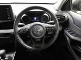 各操作スイッチなどもハンドルから手を放すことなく操作可能で安全運転に支援いたします!