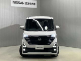 【LEDヘッドランプ&LEDフォグランプ】ハロゲンヘッドランプの約2倍の明るさ!夜の運転も安心です!