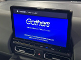 【メーカー純正11型ナビ】インテリアに溶け込むスタイリッシュな「専用設計」メーカーナビを装備♪視認性や操作性など基本性能にも優れ、より上質なカーライフをお楽しみいただけます。