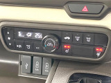 【シートヒーター】寒い日に重宝するシートヒーター!エアコンより早く温まってくれるので寒がりの人も安心ですね♪エアコンの温風は乾燥するから苦手、という方にもをおすすめです。