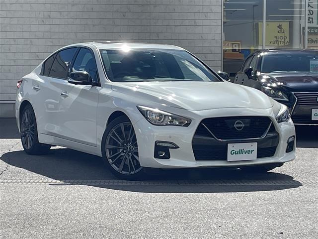 スカイライン 3.0 400R 本革シート サンルーフ