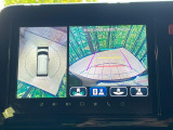 【全方位モニター用カメラ】専用のカメラにより、上から見下ろしたような視点で360度クルマの周囲を確認することができます☆死角部分も確認しやすく、狭い場所での切り返しや駐車もスムーズに行えます。