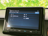 テレビやBluetooth Audio、ラジオなど、選べる音源が一覧で表示されます。使いたい項目を画面から確認しやすく、日々の移動中にお好みの音源を選ぶ際にも便利にお使いいただけます。