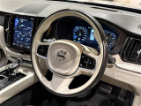 XC60 T5 AWD インスクリプション 4WD 4WD 本革シート