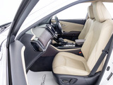 快適エアシート&シートヒーターを装備しています!高級車ならではの装備です!シートが暖まる機能!シートから冷風が出る機能!どちらも付いています!!寒い冬も、暑い夏も快適にご乗車頂けます!!