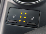 シートヒーターを装備しています!高級車ならではの装備です!シートが暖まりますので、寒い冬場も快適にご乗車頂けます!腰にも優しい!お子様や女性にも嬉しい装備ですね!!