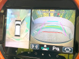 【全方位モニター用カメラ】専用のカメラにより、上から見下ろしたような視点で360度クルマの周囲を確認することができます☆死角部分も確認しやすく、狭い場所での切り返しや駐車もスムーズに行えます。
