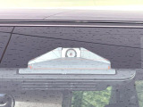 【トヨタセーフティセンス】走行中に前方の車両等を認識し、衝突しそうな時は警報とブレーキで衝突回避と被害軽減をアシスト。より安全にドライブをお楽しみいただけます。