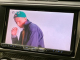 停車中にテレビ番組や映像を視聴でき、待ち時間を過ごす際にも便利な装備です。画面上で映像を楽しめるほか、表示内容がひと目で分かりやすいのもポイントです。