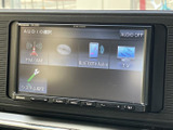 FM・AMやBluetooth Audio、テレビなど、選べる音源が画面に並びます。使いたい項目を見つけやすく、普段の移動中に音楽やラジオを楽しみたい方にも便利です。