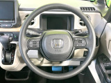 【ステアリングスイッチ】運転中、前方から目線をそらすことなく、オーディオ等の操作が可能な便利機能!安心&快適なドライブを演出してくれます♪