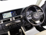 ★使いやすさや安全性を追求したステアリング周り!高級車ゆえにスイッチ類が多いのも特徴ですね!考え尽くされた配置ですぐに使いこなす事が出来ますのでご安心下さい!是非、体感してみて下さい!!