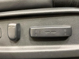【パワーシート】スイッチ一つで簡単にシートの微調整が可能!電動だから力もいりません!快適なシートポジションにセットして、快適なドライブをお楽しみください。