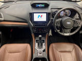 フォレスター 2.0 アドバンス 4WD 
