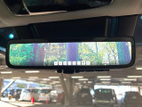 【デジタルインナーミラー】後席の大きな荷物や同乗者で後方が確認しづらい時でも安心!カメラが撮影した車両後方の映像をルームミラー内に表示。クリアな視界で状況の確認が可能です!