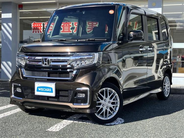 N-BOXカスタム L ターボ 4WD 