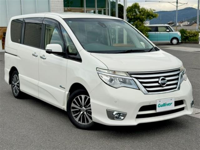 セレナ 2.0 ハイウェイスター S-HYBRID 修復歴無し